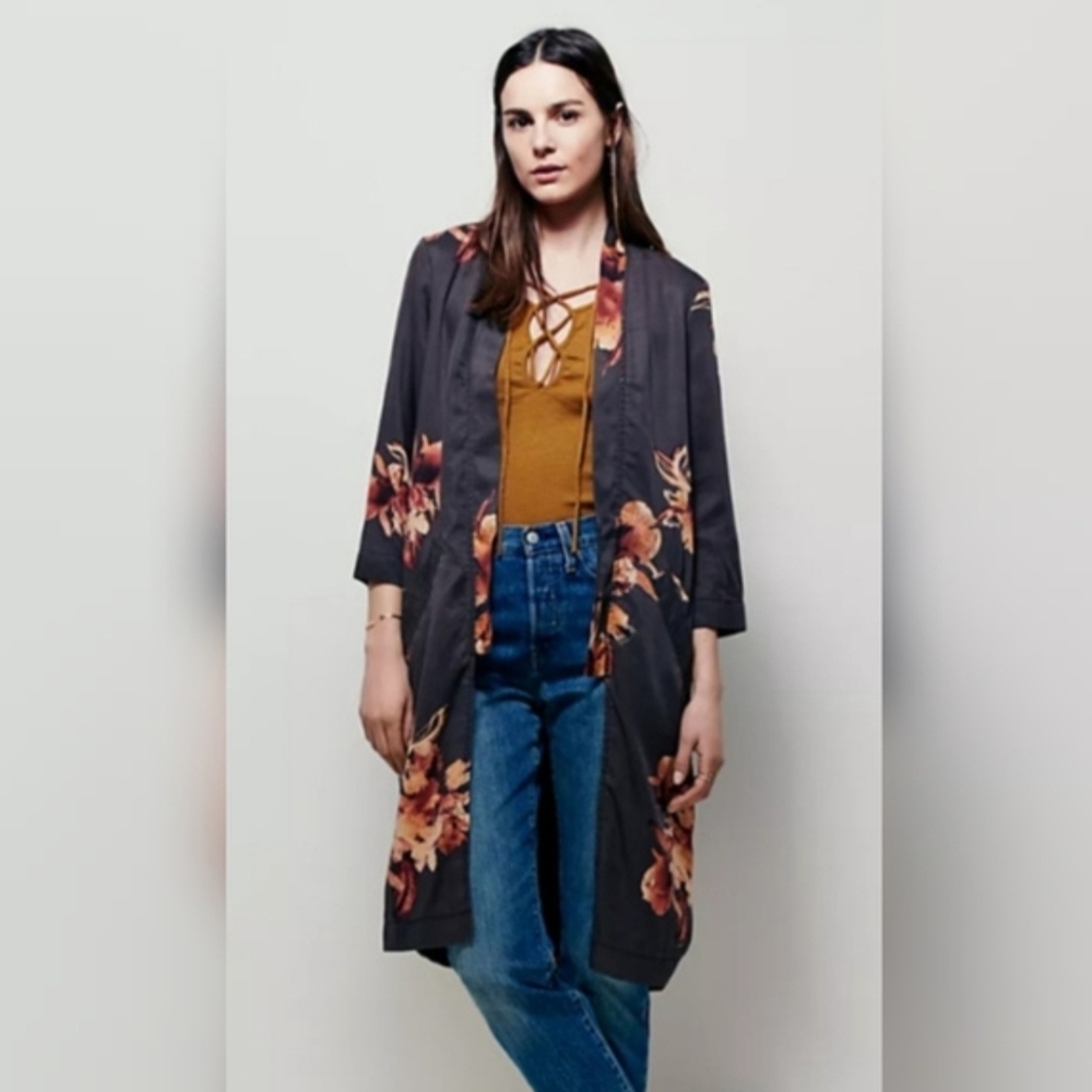 Free People Boho Floral Duster Kimono Cardigan Charcoal Grey Open Front S - Picture 8 of 12